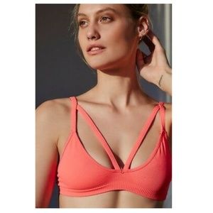 61. 🆕 Free People Keira Seamless Bralette